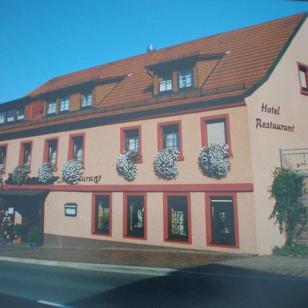 Hotel Restaurant Reichsadler Buchen  Bagian luar foto