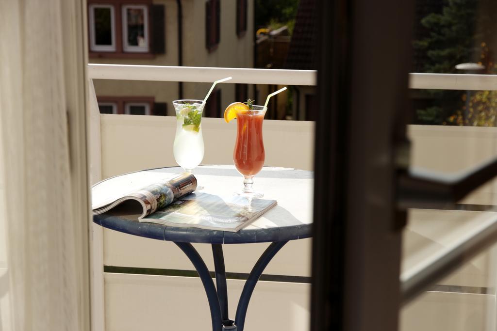 Hotel Restaurant Reichsadler Buchen  Bagian luar foto